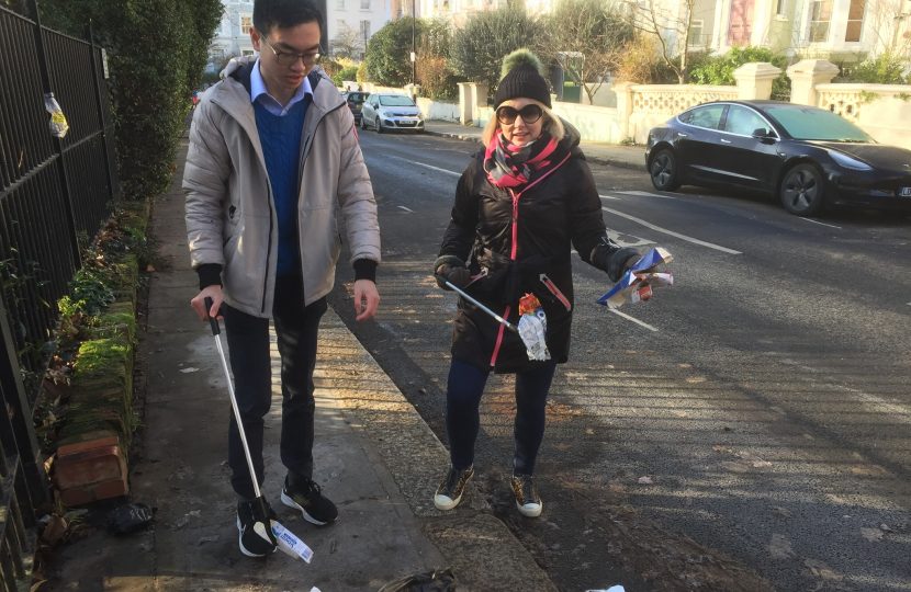 Community litter pick in Camden Square